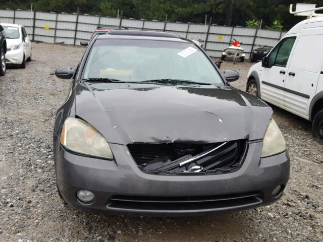 1N4BL11DX4C186258 - 2004 NISSAN ALTIMA SE GRAY photo 9