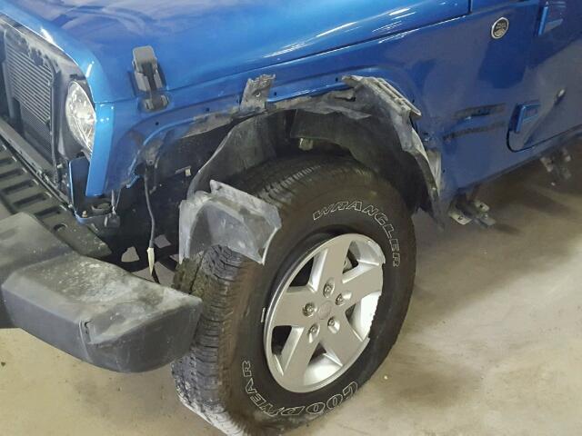 1C4AJWAG6FL584458 - 2015 JEEP WRANGLER S ლურჯი ფოტო 9