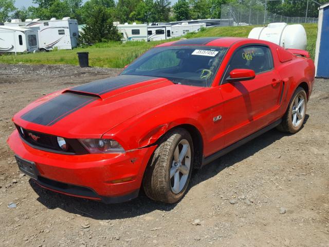 1ZVBP8CF3C5246242 - 2012 FORD MUSTANG GT RED photo 2