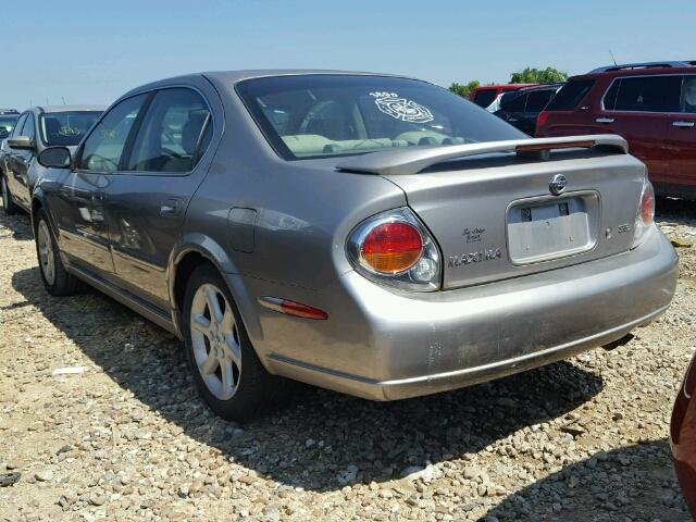 JN1DA31D32T420597 - 2002 NISSAN MAXIMA GLE SILVER photo 3