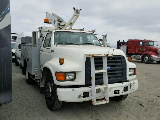 1FDMF70J7SVA82988 - 1995 FORD F700 WHITE photo 1