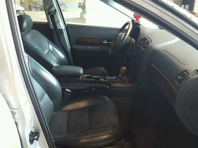 1LNHM87A42Y610861 - 2002 LINCOLN LS 银色 照片 5