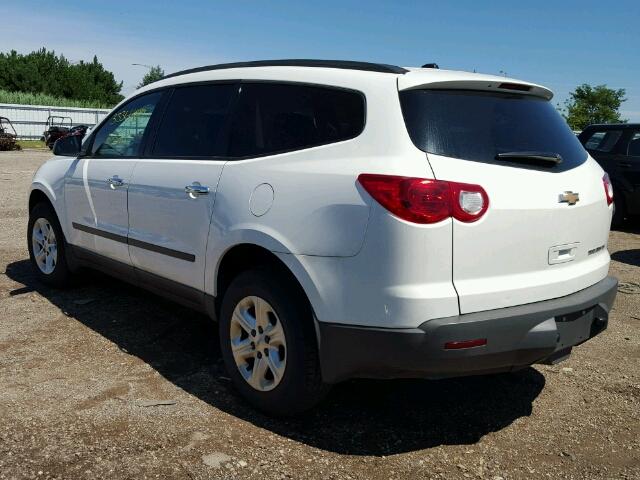 1GNKVFED5CJ362310 - 2012 CHEVROLET TRAVERSE L WHITE photo 3