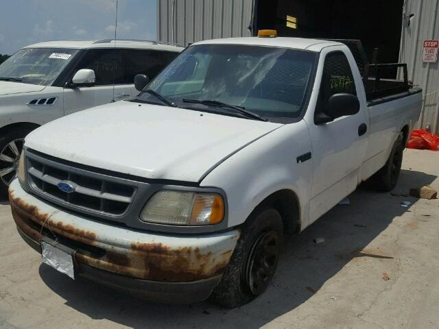 1FTFF27L0VKD42371 - 1997 FORD F250 WHITE photo 2