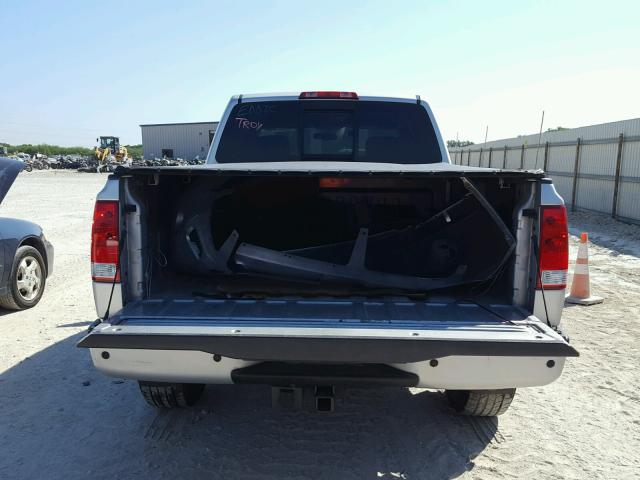 1N6BA0CH3BN324831 - 2011 NISSAN TITAN S SILVER photo 6