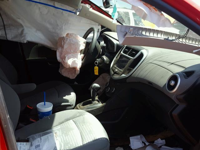 1G1JB5SH1H4155653 - 2017 CHEVROLET SONIC LS 红色 照片 5