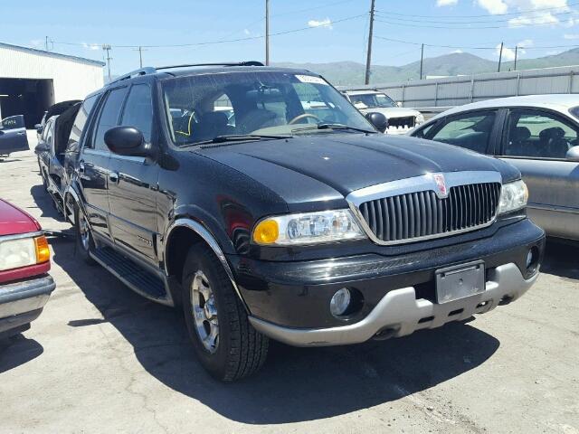 5LMFU28A8YLJ20977 - 2000 LINCOLN NAVIGATOR BLACK photo 1
