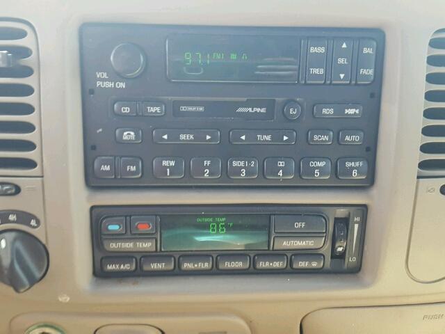 5LMFU28A8YLJ20977 - 2000 LINCOLN NAVIGATOR BLACK photo 9