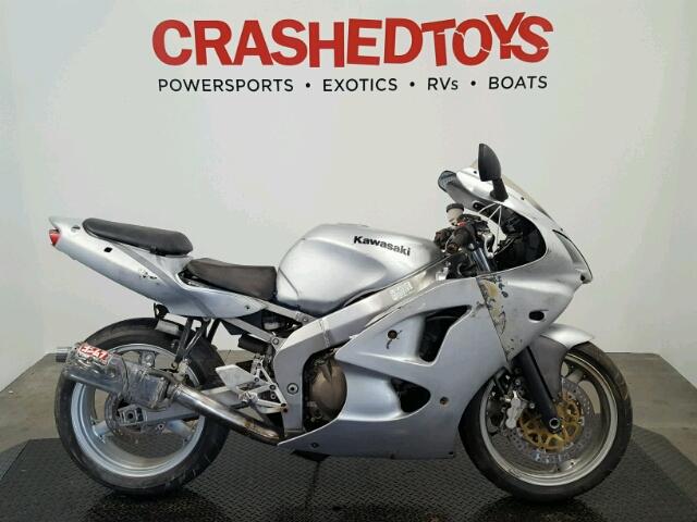 JKAZX4J106A060245 - 2006 KAWASAKI ZX600 J1 SILVER photo 1