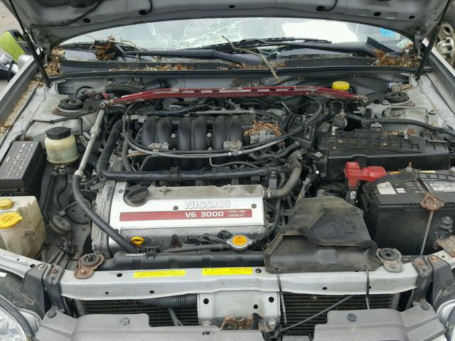 JN1CA31D71T624734 - 2001 NISSAN MAXIMA GXE SILVER photo 7