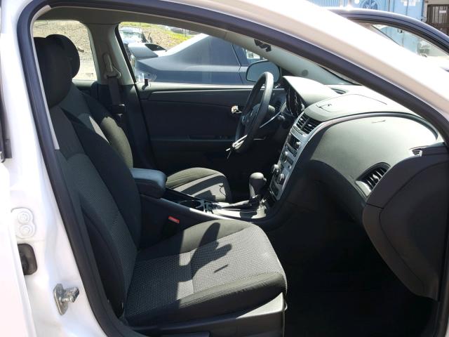 1G1ZC5E02CF250659 - 2012 CHEVROLET MALIBU 1LT 白色 照片 5