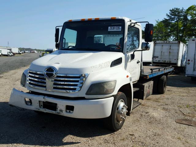 5PVND8JP472S50330 - 2007 HINO 258 WHITE photo 2