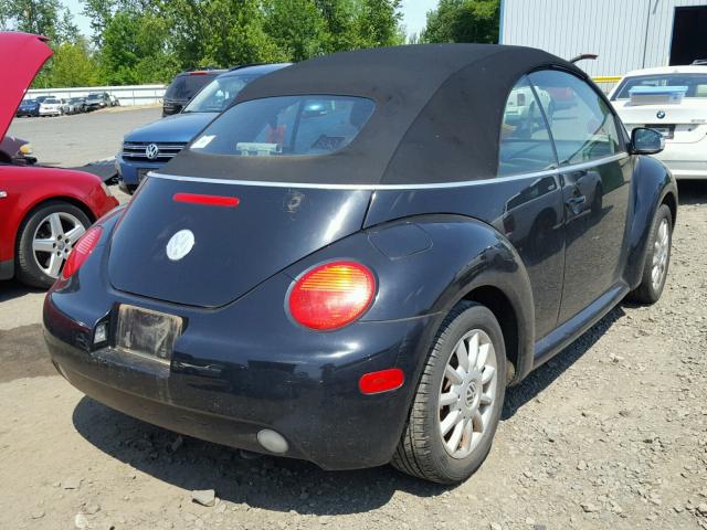 3VWCM31Y25M361626 - 2005 VOLKSWAGEN NEW BEETLE 黑色 照片 4