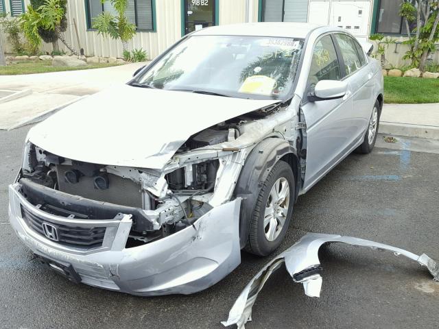 1HGCP26439A001909 - 2009 HONDA ACCORD LXP SILVER photo 2