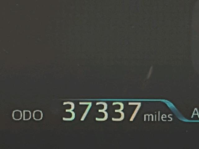 JTDKARFP9H3006601 - 2017 TOYOTA PRIUS PRIM 石墨色 照片 8