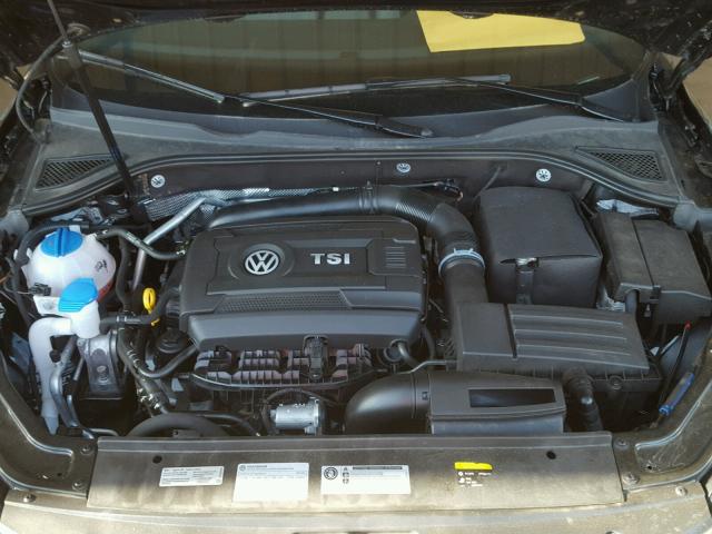 1VWAT7A36HC071644 - 2017 VOLKSWAGEN PASSAT S BLACK photo 7