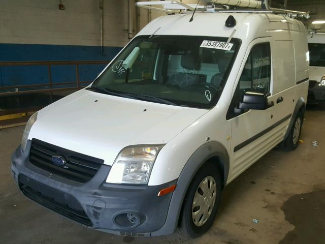 NM0LS7AN1CT083710 - 2012 FORD TRANSIT CO WHITE photo 2