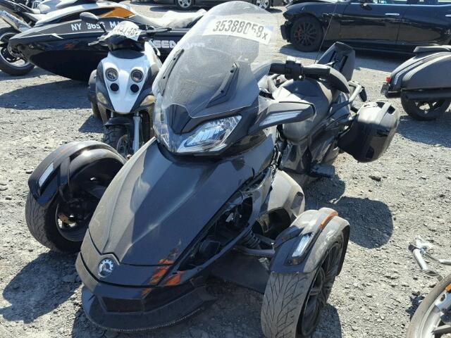 2BXNCBC13DV003295 - 2013 CAN-AM SPYDER ROA BLACK photo 2