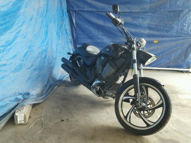 5VPGA36N0E3036083 - 2014 VICTORY MOTORCYCLES VEGAS 8-BA BLACK photo 1