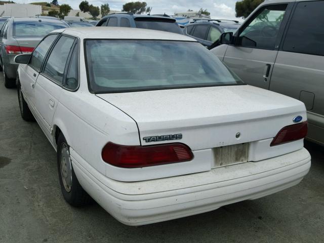 1FALP52U3SG209707 - 1995 FORD TAURUS GL WHITE photo 3