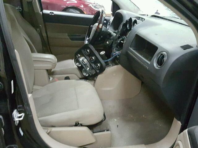 1J4NT4FB1AD502548 - 2010 JEEP COMPASS SP BLACK photo 5