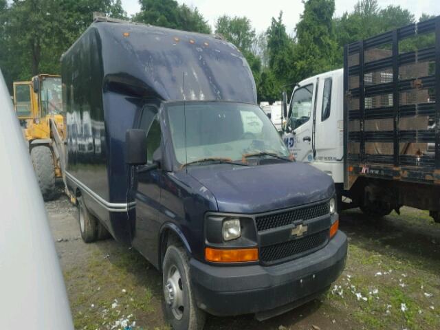 1GBJG31K491101927 - 2009 CHEVROLET EXPRESS G3 BLUE photo 1