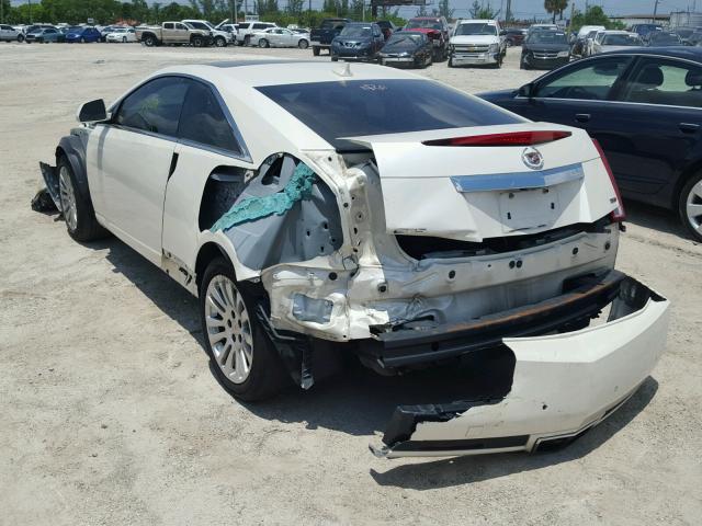 1G6DK1ED6B0132411 - 2011 CADILLAC CTS PERFOR WHITE photo 3