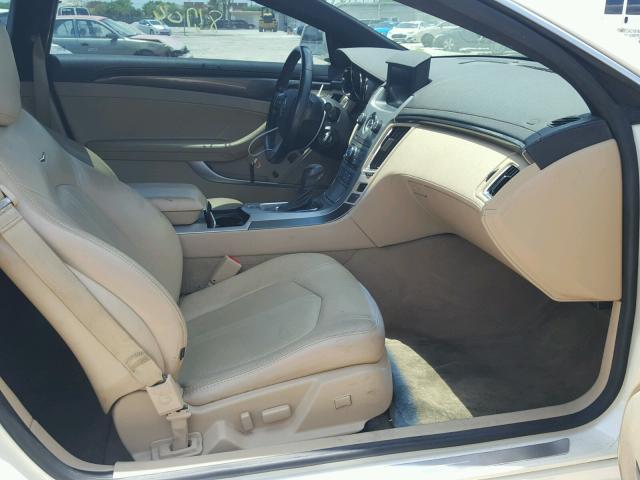 1G6DK1ED6B0132411 - 2011 CADILLAC CTS PERFOR Beyaz fotoğraf 5