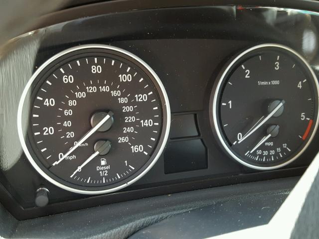 5UXZW0C55D0B92424 - 2013 BMW X5 XDRIVE3 RED photo 8