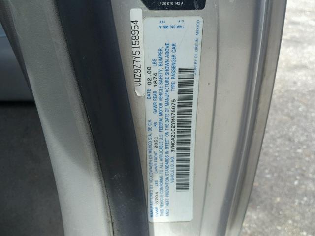 3VWCA21C2YM476075 - 2000 VOLKSWAGEN NEW BEETLE 银色 照片 10