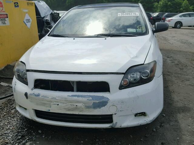 JTKDE167790283421 - 2009 TOYOTA SCION TC 白色 照片 9