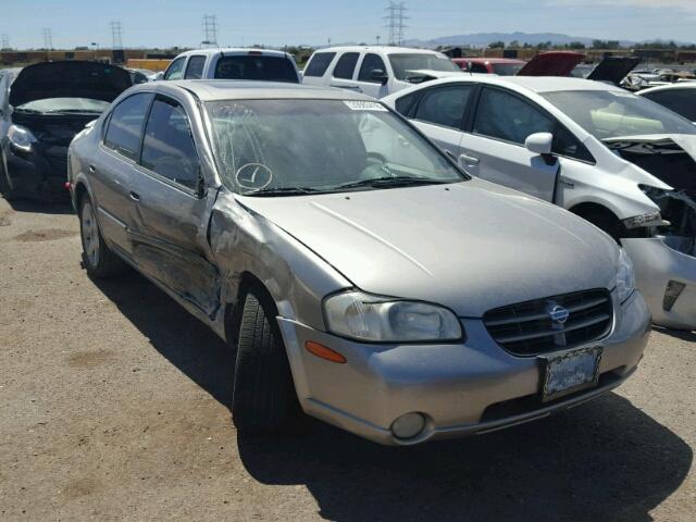 JN1CA31D11T825867 - 2001 NISSAN MAXIMA GXE SILVER photo 1