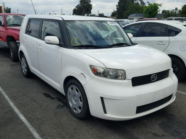 JTLZE4FE0A1101588 - 2010 TOYOTA SCION XB WHITE photo 1