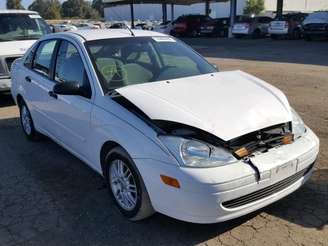 1FAFP3839YW297354 - 2000 FORD FOCUS ZTS WHITE photo 1