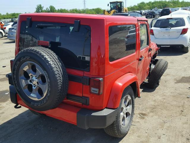 1C4GJWBGXJL925555 - 2018 JEEP WRANGLER S RED photo 4