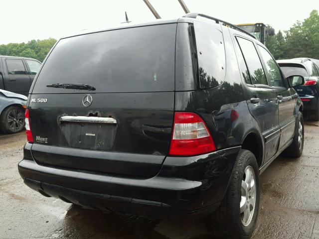 4JGAB75E02A293886 - 2002 MERCEDES-BENZ ML 500 BLACK photo 4