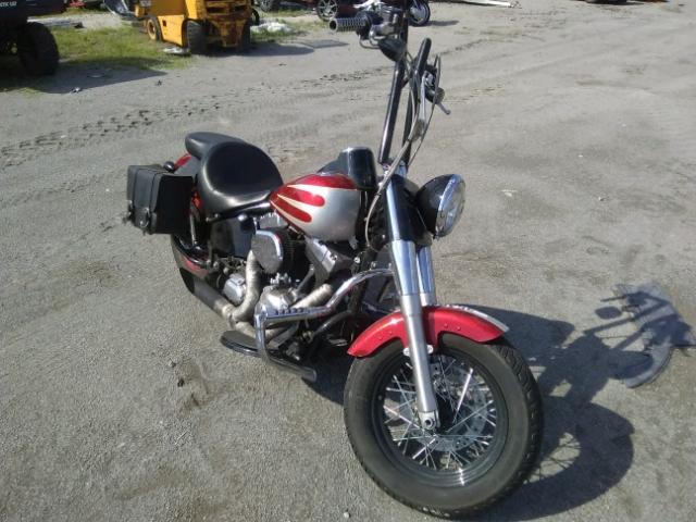 1HD1JRV28CB042956 - 2012 HARLEY-DAVIDSON FLS SOFTAI 红色 照片 1