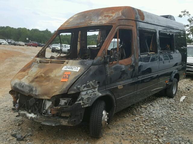 WD0PD544665940528 - 2006 DODGE SPRINTER 3 BURN photo 2