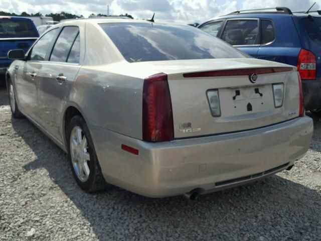 1G6DW67V880120003 - 2008 CADILLAC STS GOLD photo 3