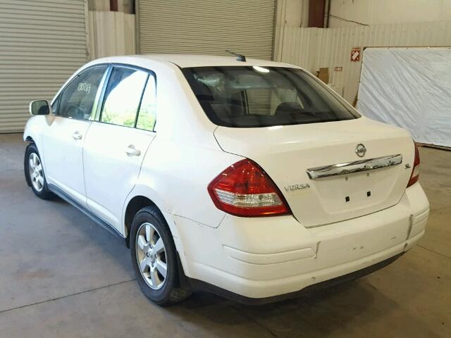 3N1BC11E97L400364 - 2007 NISSAN VERSA S/SL WHITE photo 3