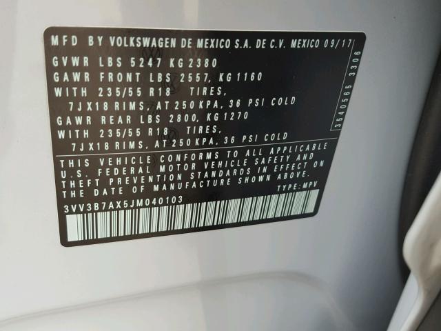 3VV3B7AX5JM040103 - 2018 VOLKSWAGEN TIGUAN SE Grau Foto 10