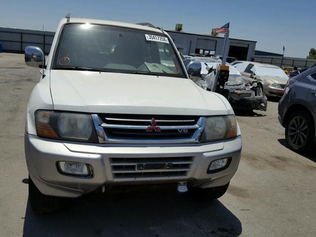 JA4MW51R61J001041 - 2001 MITSUBISHI MONTERO LI WHITE photo 9