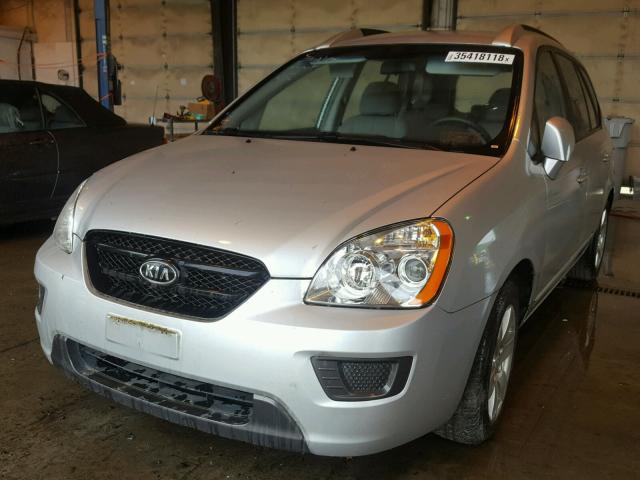 KNAFG525977061843 - 2007 KIA RONDO BASE SILVER photo 2