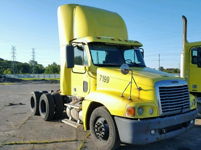 1FUJBBCV67LW86905 - 2007 FREIGHTLINER CONVENTION YELLOW photo 1