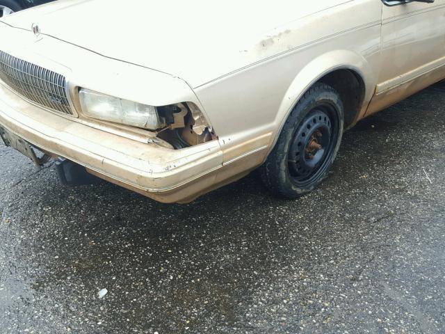 1G4AG55N3P6466168 - 1993 BUICK CENTURY SP GOLD photo 9