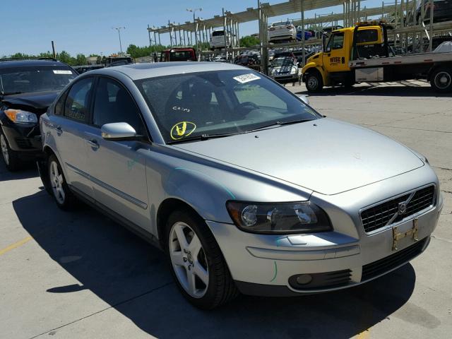 YV1MH682X62185281 - 2006 VOLVO S40 T5 SILVER photo 1