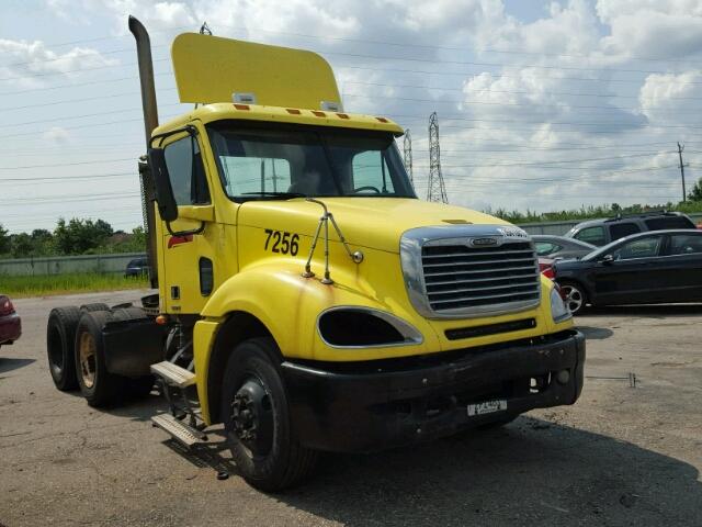 1FUJA6CV07LZ29750 - 2007 FREIGHTLINER CONVENTION YELLOW photo 1