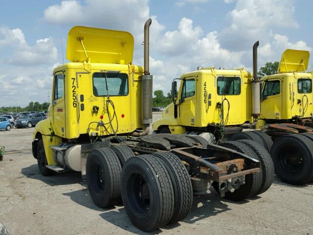 1FUJA6CV07LZ29750 - 2007 FREIGHTLINER CONVENTION YELLOW photo 3