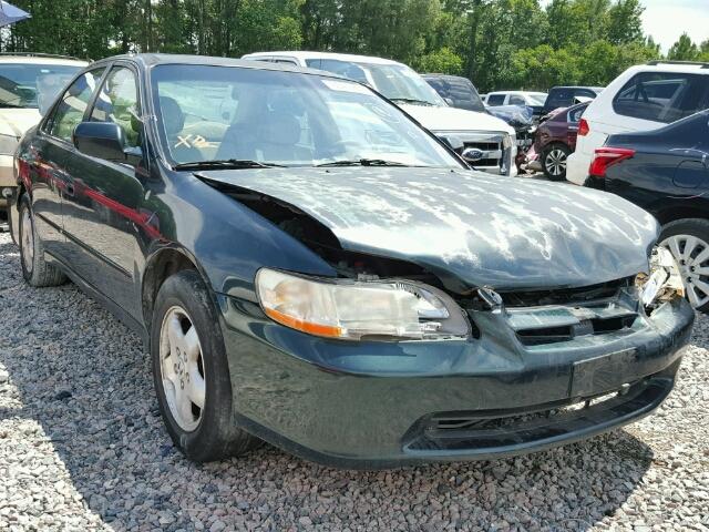 1HGCG1650XA021437 - 1999 HONDA ACCORD EX GREEN photo 1