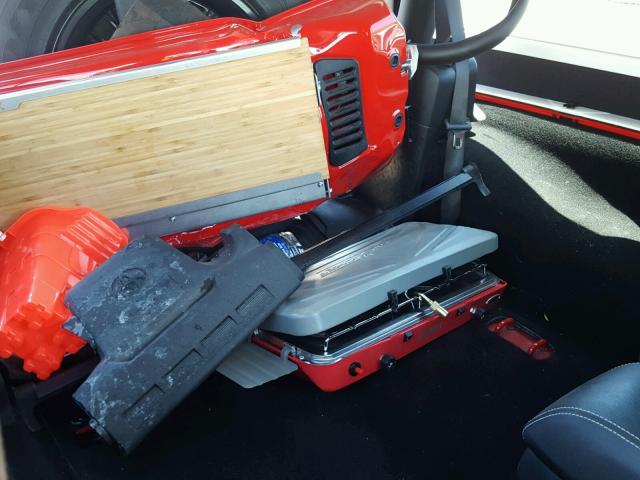 1C4AJWAG9JL848216 - 2018 JEEP WRANGLER S 红色 照片 6